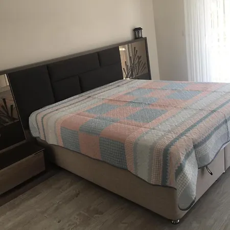 Dikili'de Denize Sifir Butik Sitede Muestakil 假日公园 迪基利