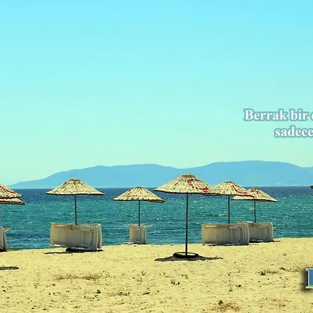 假日公园 Dikili'de Denize Sifir Butik Sitede Muestakil